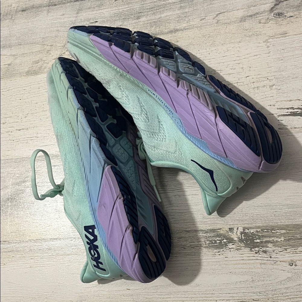 Hoka Women's Arahi 6 Mint and Lavender Running Shoes Size 7 - Picture 9 of 11